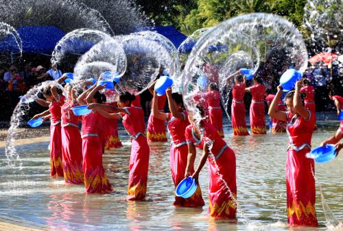 Water blessings sent to Laos students